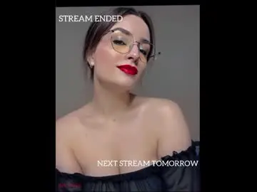 Chaturbate Live Sex Cam of camilla__1one