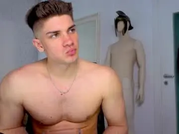 Chaturbate Best live sex cam show of maxkaiden