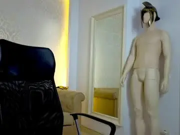 Chaturbate Live Sex Cam of maxkaiden
