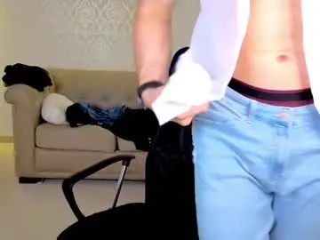 Chaturbate Watch Live Sex Cams of maxkaiden