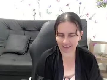 Chaturbate Free Live Porn of selene_mom