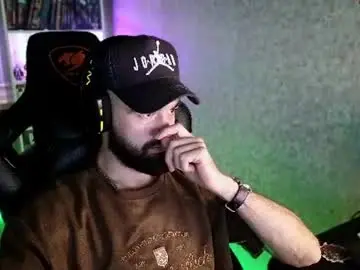 Chaturbate Live Sex Cam of _serious_man