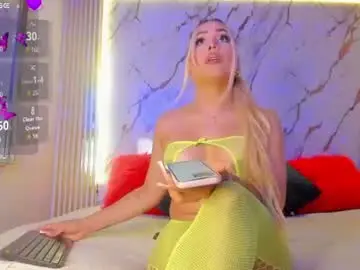Chaturbate Watch Live Sex Cams of izamarqueen