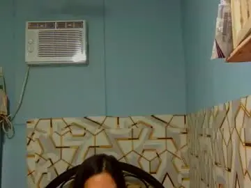 Chaturbate Live Sex Cam of lourdesa24