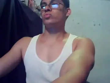 Chaturbate Best live sex cam show of oomaurooo