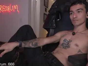 Chaturbate Sex Chat of redrum_696