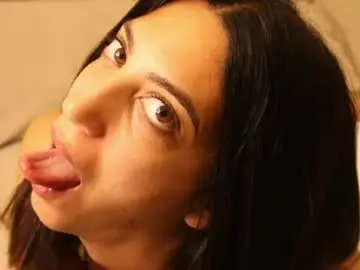 Chaturbate Watch Live Sex Cams of ashley_0202