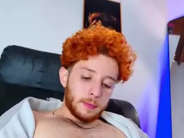 Chaturbate Sex Cam of chrisstianford