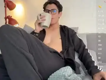 Chaturbate Adult Video Chat of hey_cesard