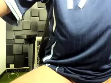 Chaturbate Live Sex Cam of joaquin420_hot