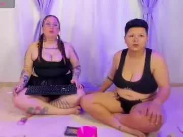 Chaturbate Adult Webcam of miaandmolly_