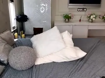 Chaturbate Live Sex Cam of sexxxsirens