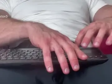 Chaturbate Best live sex cam show of wlademarbergs