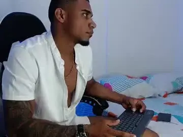 Chaturbate Nude Webcam of karl_jensennxx