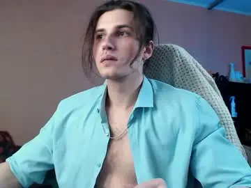 Chaturbate Watch Live Sex Cams of martinlutar420