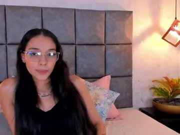 Chaturbate Adult Video Chat of roseaurora