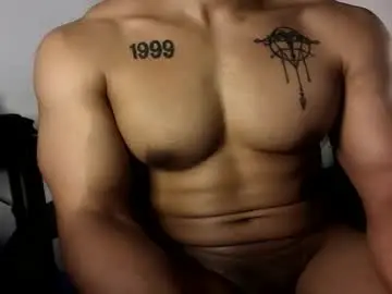 Chaturbate Adult Video Chat of vegasluv702