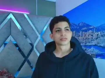 Chaturbate Best live sex cam show of cameron_lux4