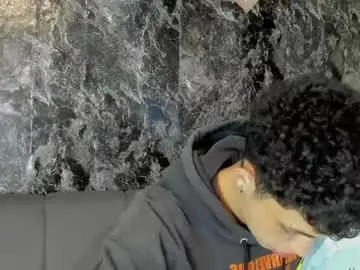 Chaturbate Live Sex Cam of cameron_lux4