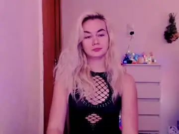 Chaturbate Watch Live Sex Cams of carinfox