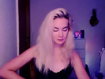 Chaturbate Sex Cam of carinfox