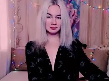 Chaturbate Watch Live Sex Cams of carinfox