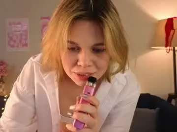 Chaturbate Live Porn of cash_meow