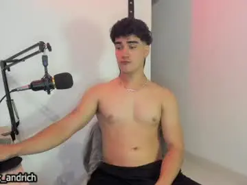 Chaturbate Sex Chat of max__andrich