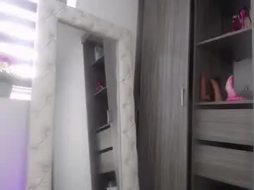 Chaturbate Live Sex of sara_martin_
