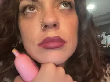 Chaturbate Watch Live Sex Cams of skylarsvault