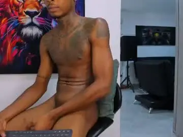 Chaturbate Live Sex Cam of _pantera_09