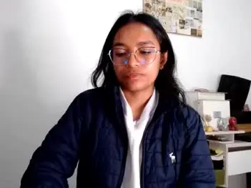 Chaturbate Watch Live Sex Cams of alia054