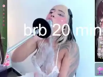 Chaturbate Sex Cam of leticia_lynn1