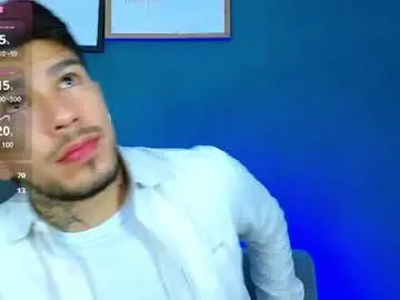 Chaturbate Best live sex cam show of matteo_rreal