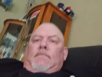 Chaturbate Live Sex Cam of myfam7