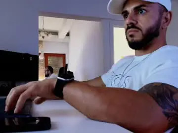 Chaturbate Live Porn of supermanboyxxl