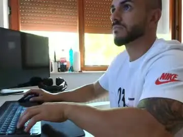 Chaturbate Live Porn of supermanboyxxl