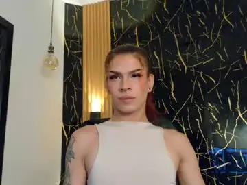 Chaturbate Live Sex Cam of bella_salvatore