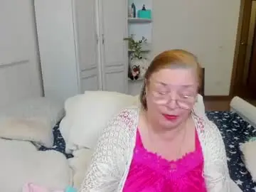 Chaturbate Nude Webcam of flowerlover8
