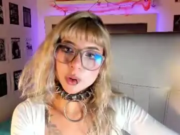 Chaturbate Watch Live Sex Cams of lulu_js_