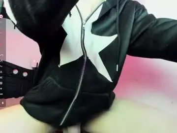 Chaturbate Live Sex Cam of melancoliadeangel