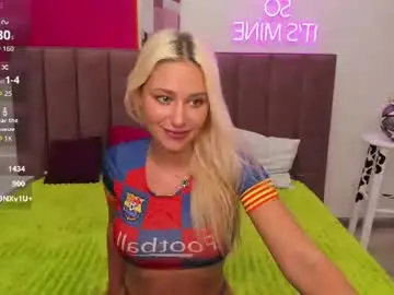 Chaturbate Best live sex cam show of mila_stunning