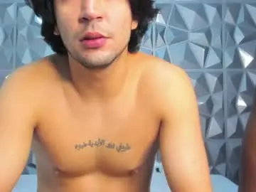 Chaturbate Sex Cam of xxxplosive_couple