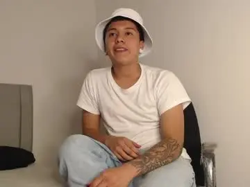 Chaturbate Watch Live Sex Cams of alex__lover