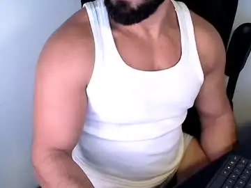 Chaturbate Live Sex Cam of beard_top_guy