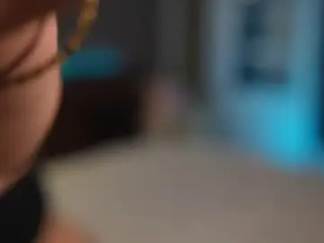 Chaturbate Live Sex Cam of dinacandy