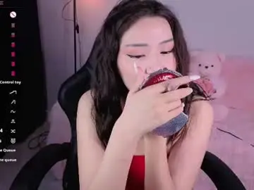 Chaturbate Sex Cam of momo_ayase