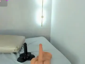 Chaturbate Best live sex cam show of serena_fox