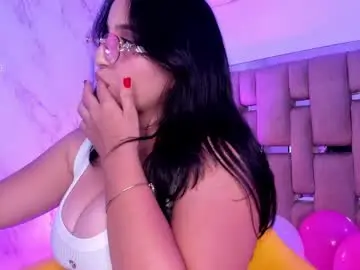 Chaturbate Adult Video Chat of curvysari