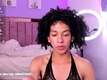 Chaturbate Adult Video Chat of alaiasexygirl